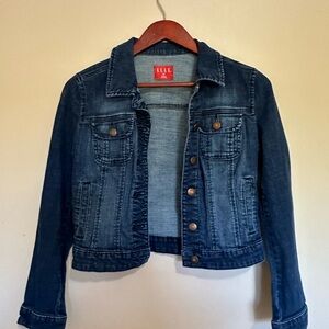 ELLE Dark Blue Jean Jacket with Button Front Wonderful condition